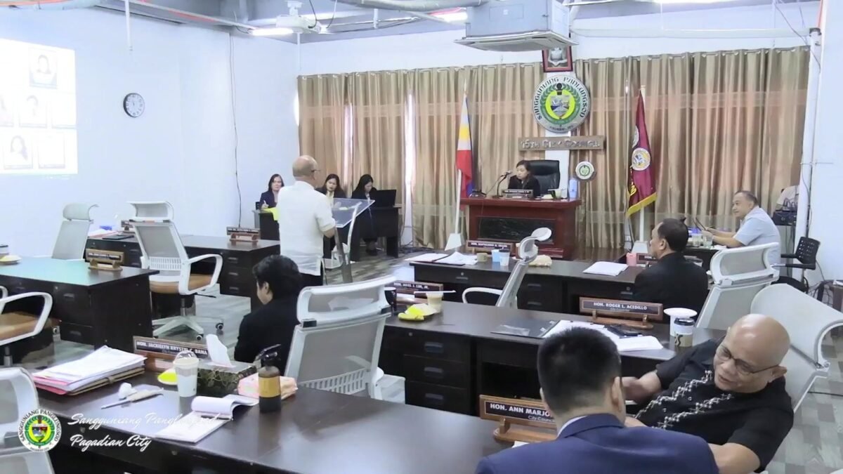 In a 16-minute special session, council gives the Army a 3,070-square-meter home in the government center